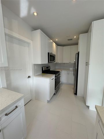 951 E 32nd Street, Hialeah, FL 33013