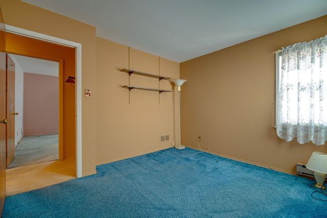 1074 GARRY TERRACE, Secaucus, NJ 07094