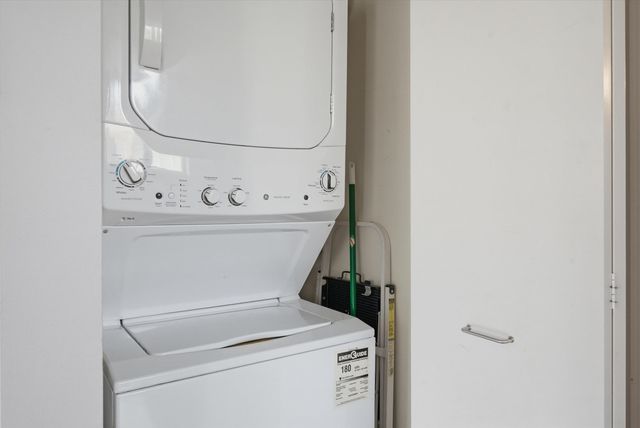 600 N Dearborn Street 1512, Chicago, IL 60654