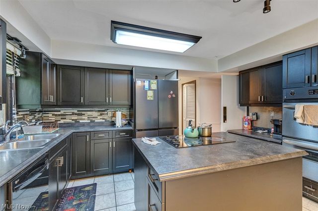 29399 Orangewood Drive, Orange, OH 44122