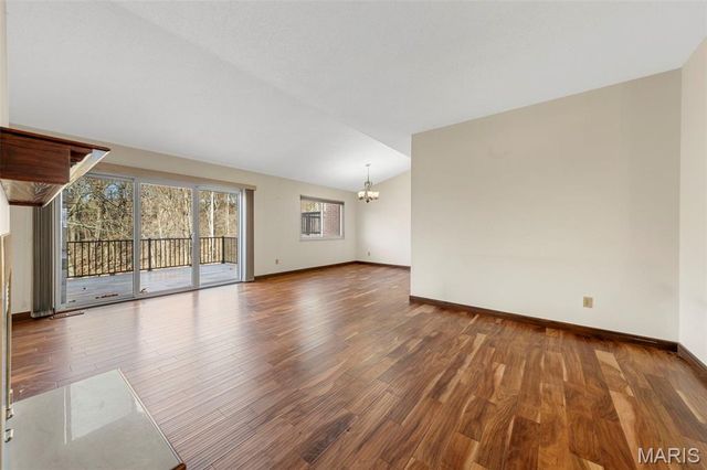 13112 Royal Pines Drive, St Louis, MO 63146