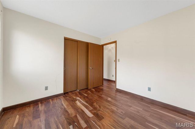 13112 Royal Pines Drive, St Louis, MO 63146