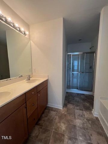 210 Grindstone Drive, Apex, NC 27502