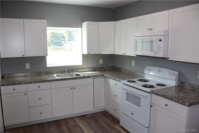 3144 Route 9W 3, New Windsor, NY 12553