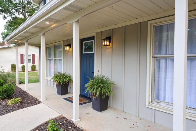 7007 Forestwood Drive, Fort Wayne, IN 46815