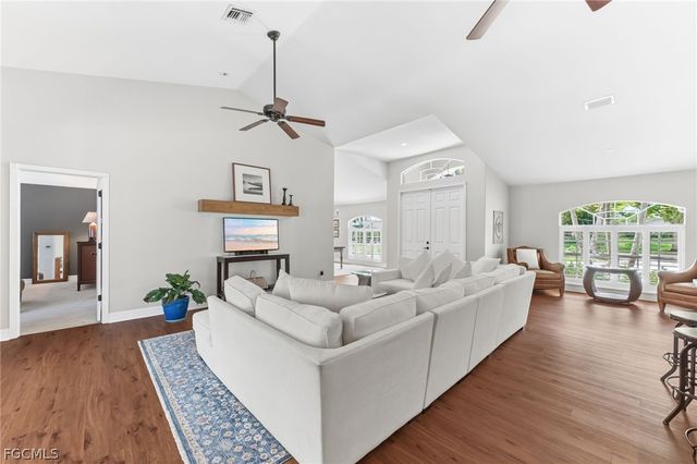 1377 Coconut DR, Fort Myers, FL 33901