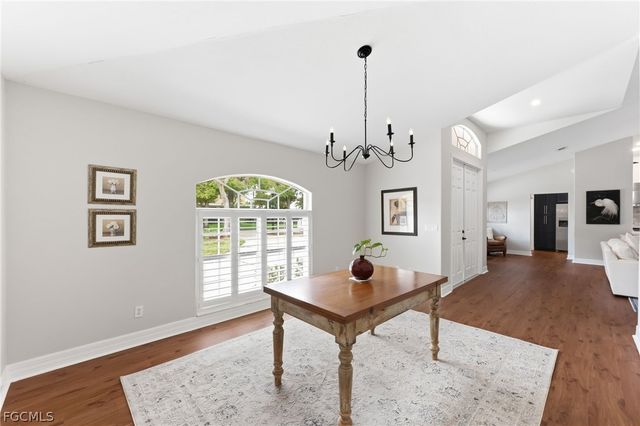 1377 Coconut DR, Fort Myers, FL 33901