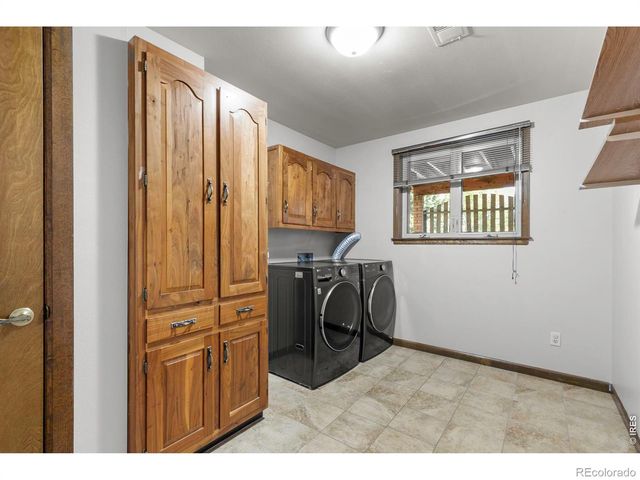2424 52nd Ave Ct, Greeley, CO 80634