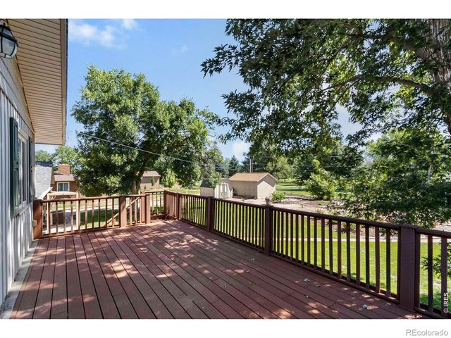 2424 52nd Ave Ct, Greeley, CO 80634