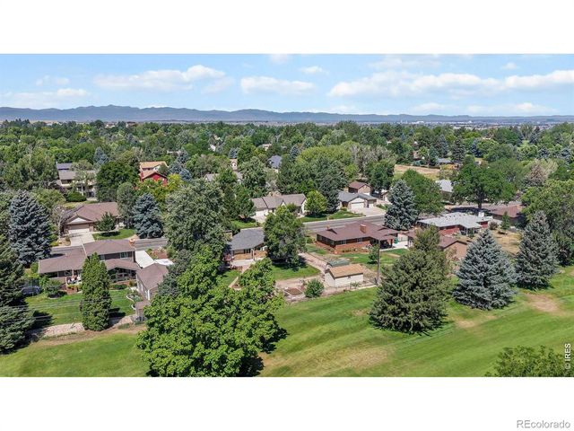 2424 52nd Ave Ct, Greeley, CO 80634