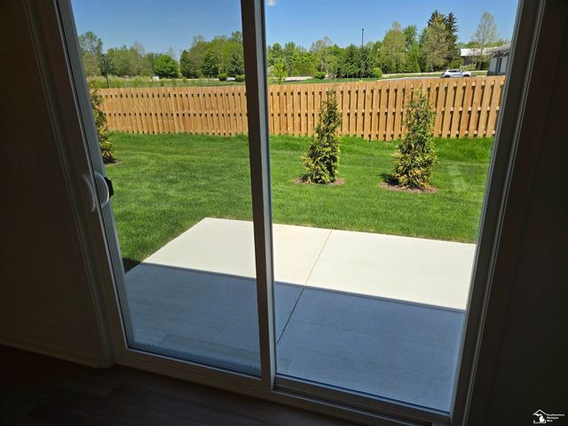 807 Plum Village Drive, Raisinville Twp, MI 48161