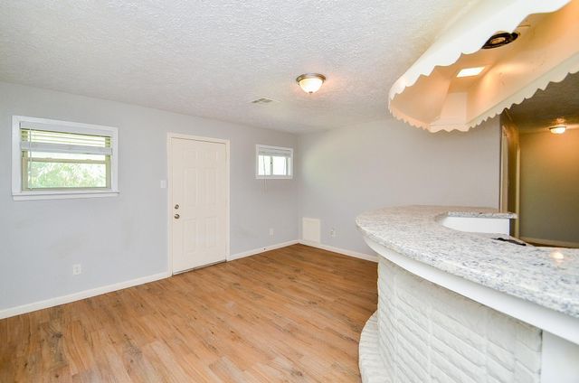 5405 Southlea Street, Houston, TX 77033