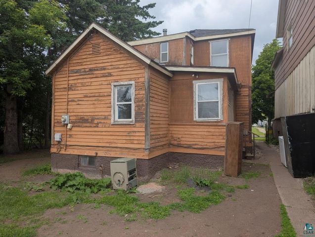 619 Weeks Ave, Superior, WI 54880