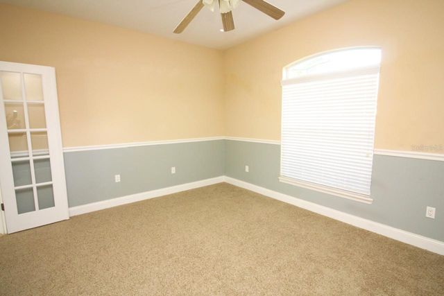 220 HARTRIDGE HILLS DR, Winter Haven, FL 33881