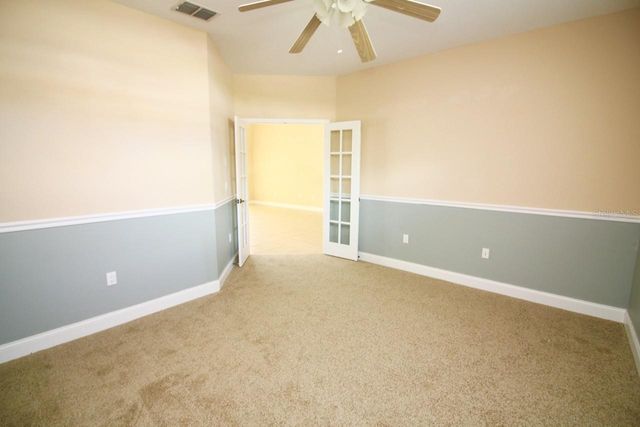 220 HARTRIDGE HILLS DR, Winter Haven, FL 33881