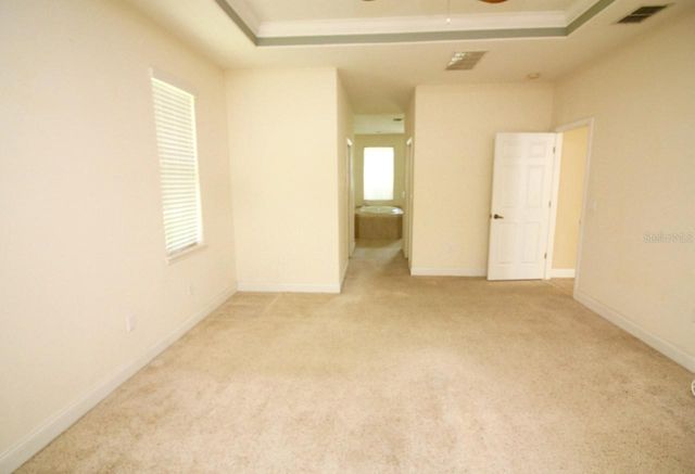 220 HARTRIDGE HILLS DR, Winter Haven, FL 33881