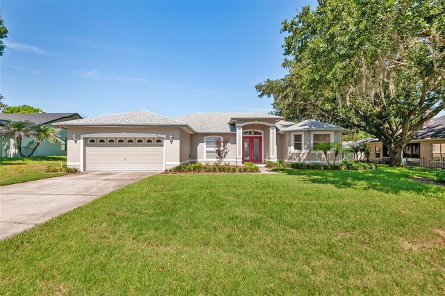 220 HARTRIDGE HILLS DR, Winter Haven, FL 33881