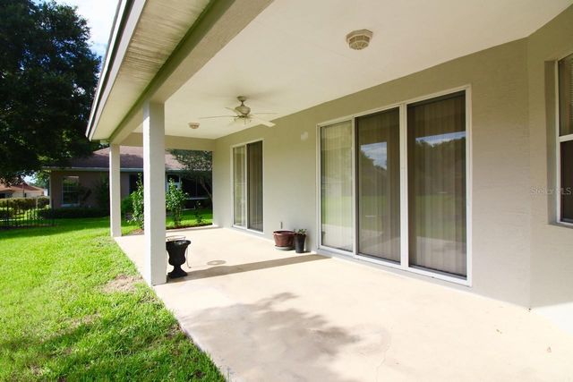 220 HARTRIDGE HILLS DR, Winter Haven, FL 33881