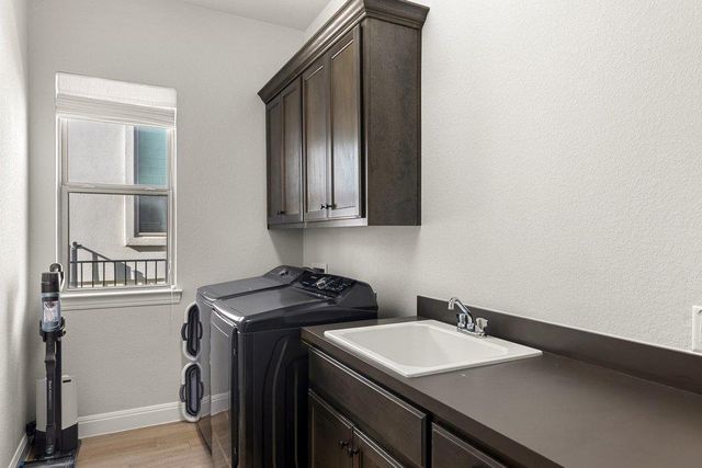 2503 Sunset Vista CIR 132, Spicewood, TX 78669