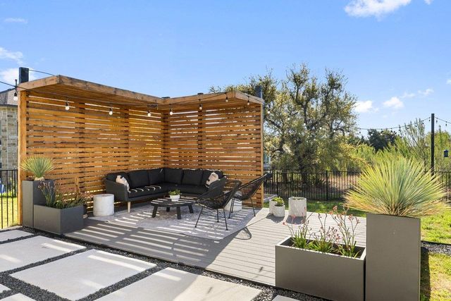 2503 Sunset Vista CIR 132, Spicewood, TX 78669