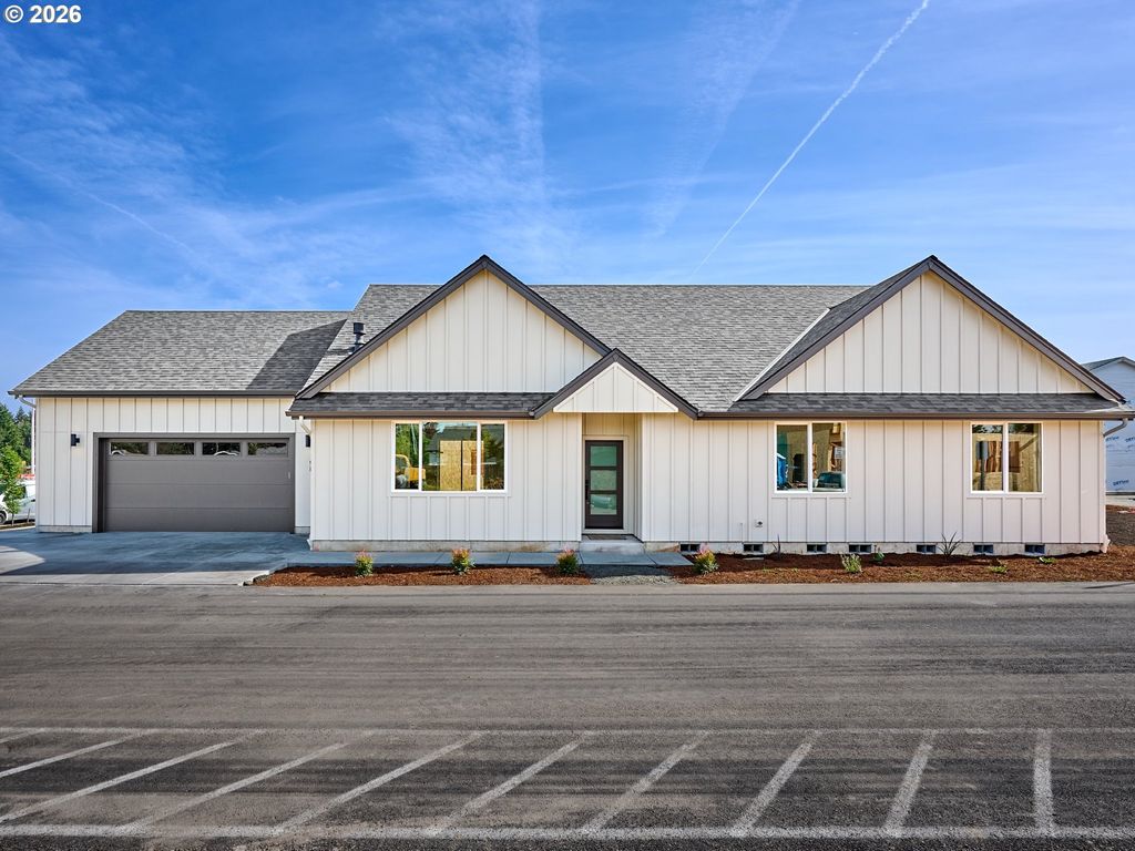 1281 Brown St, Woodburn, OR 97071