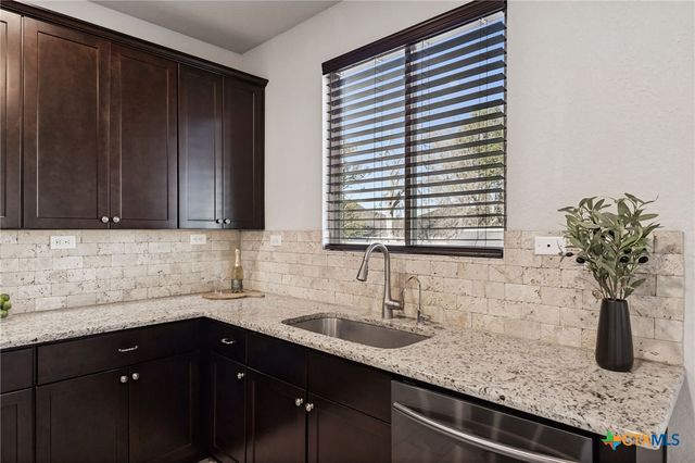 533 Sand Trail Street, New Braunfels, TX 78130