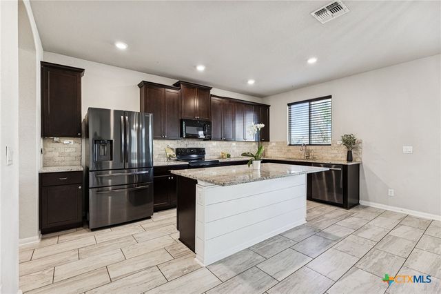 533 Sand Trail Street, New Braunfels, TX 78130