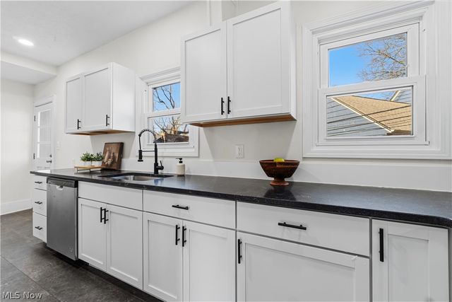 14605 S Woodland Road, Shaker Heights, OH 44120