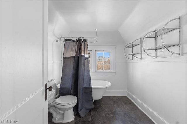 14605 S Woodland Road, Shaker Heights, OH 44120