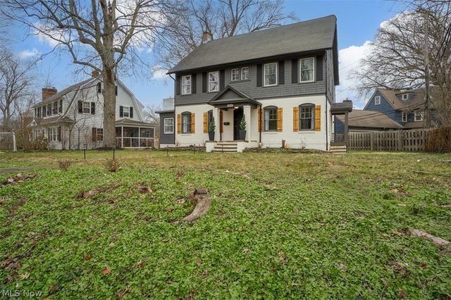 14605 S Woodland Road, Shaker Heights, OH 44120