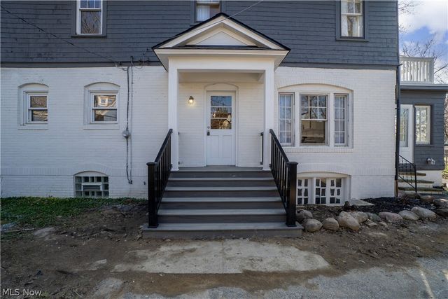 14605 S Woodland Road, Shaker Heights, OH 44120