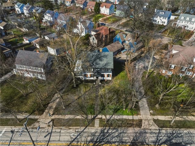 14605 S Woodland Road, Shaker Heights, OH 44120