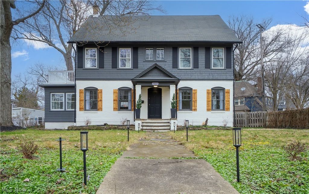 14605 S Woodland Road, Shaker Heights, OH 44120