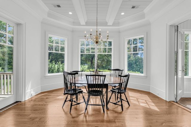 25 Hazelhurst Street, Charleston, SC 29492