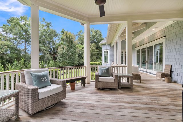 25 Hazelhurst Street, Charleston, SC 29492