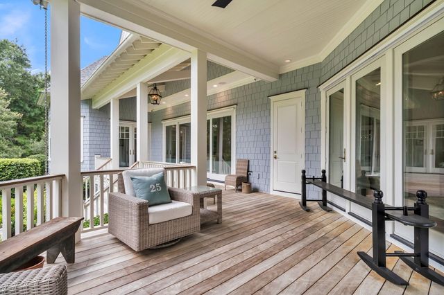 25 Hazelhurst Street, Charleston, SC 29492