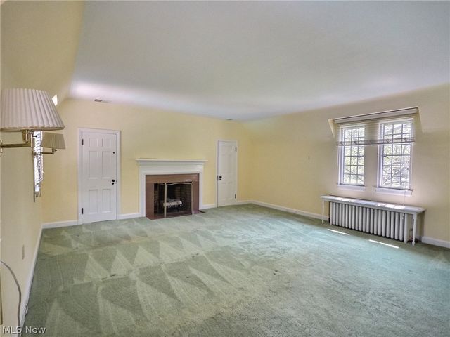 19001 Shelburne Road, Shaker Heights, OH 44118