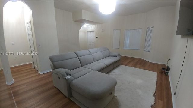 2452 SE 19th Ct, Homestead, FL 33035