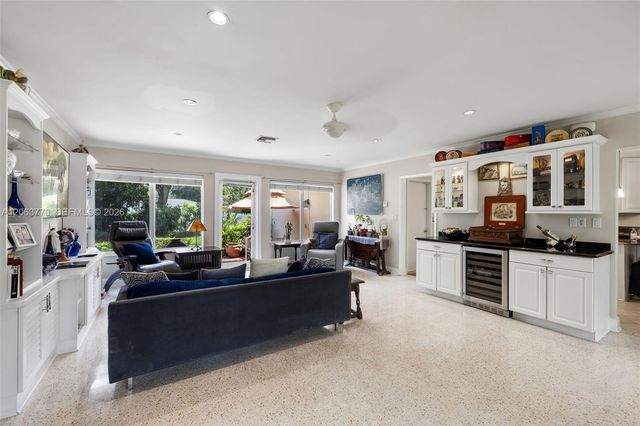 14 NW 109th St, Miami Shores, FL 33168
