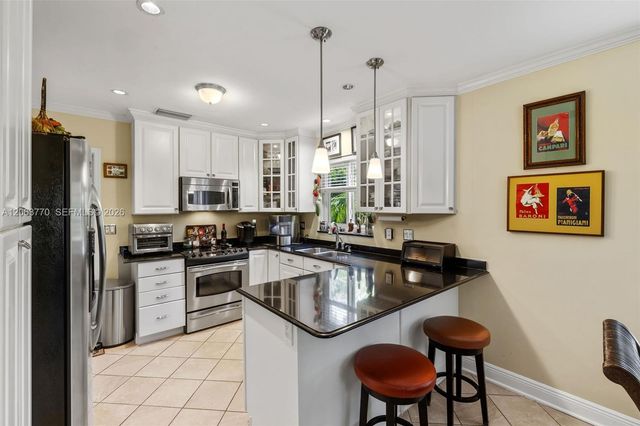 14 NW 109th St, Miami Shores, FL 33168