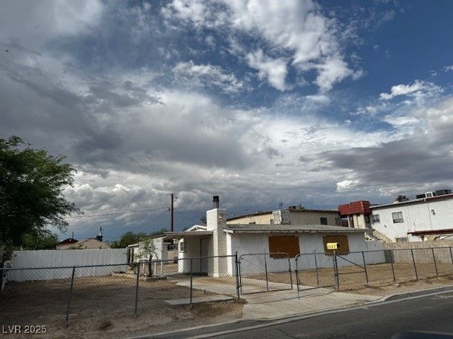 2645 Cedar Avenue, Las Vegas, NV 89101