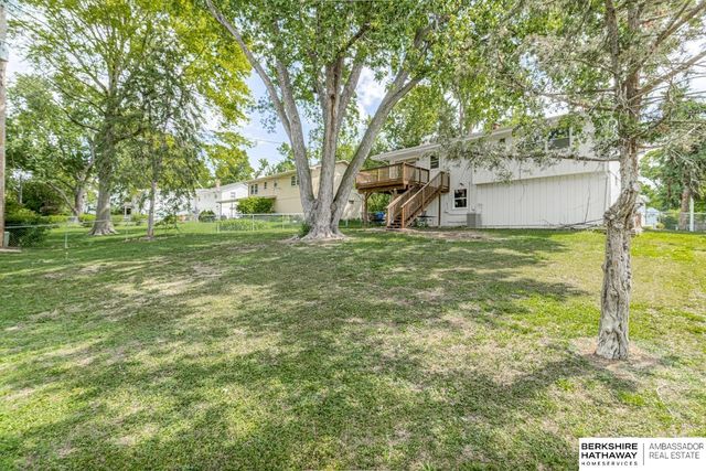 2642 N 98th Street, Omaha, NE 68134