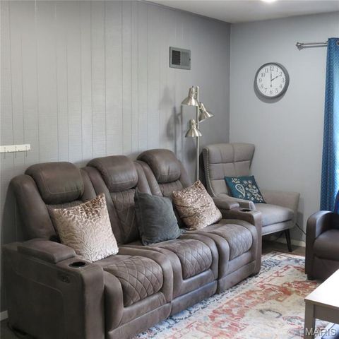 138 Shadalane Walk G, Ballwin, MO 63011