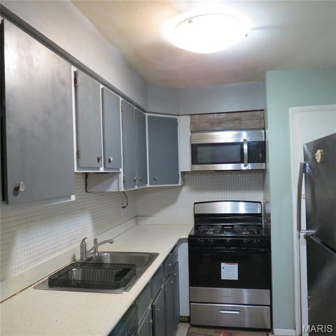 138 Shadalane Walk G, Ballwin, MO 63011