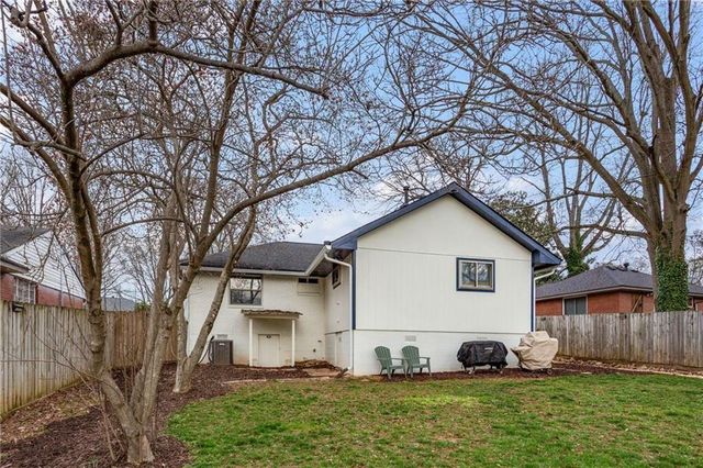 852 Frances Drive SE, Smyrna, GA 30080