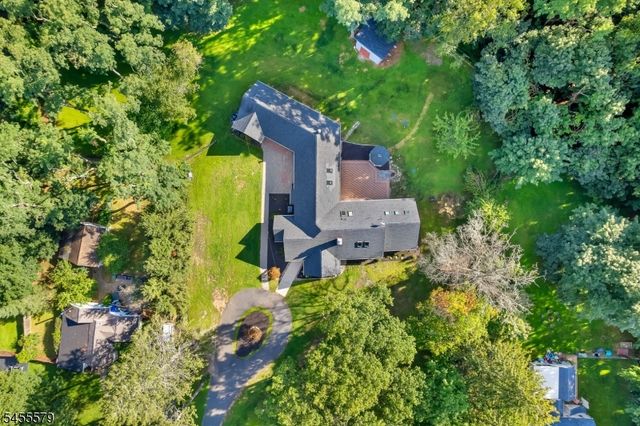 46 Ironia Rd, Chester Twp., NJ 07930