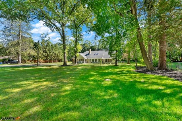 46 Ironia Rd, Chester Twp., NJ 07930