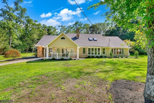 46 Ironia Rd, Chester Twp., NJ 07930