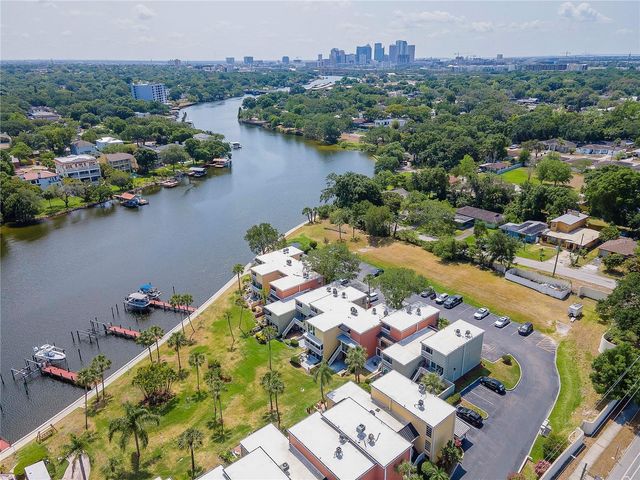 2424 W TAMPA BAY BOULEVARD F103, Tampa, FL 33607