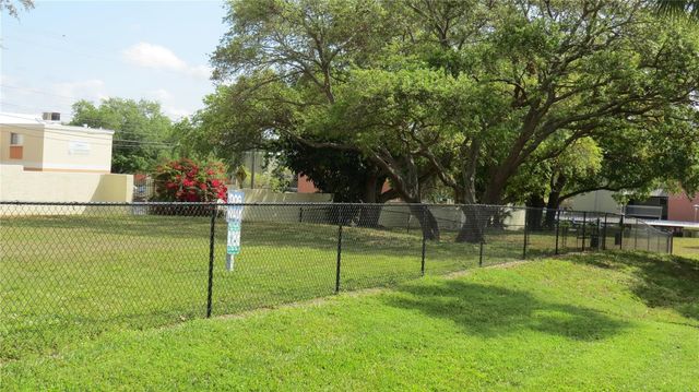 2424 W TAMPA BAY BOULEVARD F103, Tampa, FL 33607